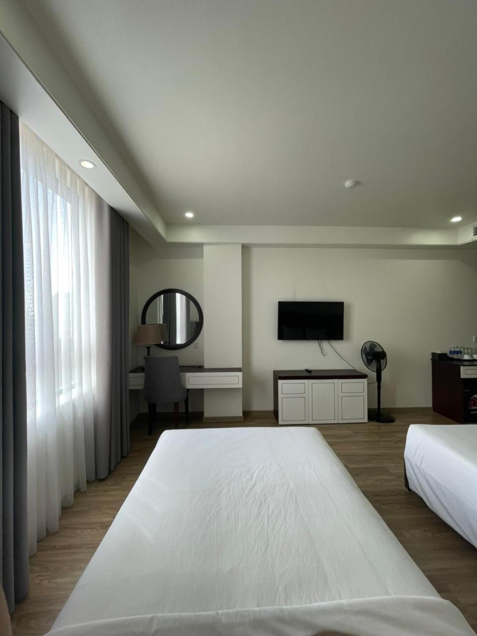 Lotus Hotel & Apartment Haiphong Exterior foto