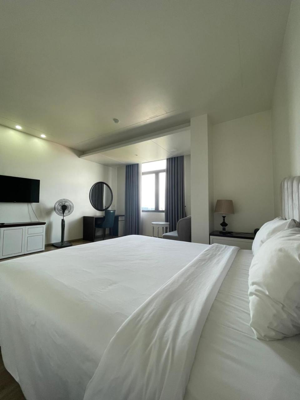 Lotus Hotel & Apartment Haiphong Exterior foto