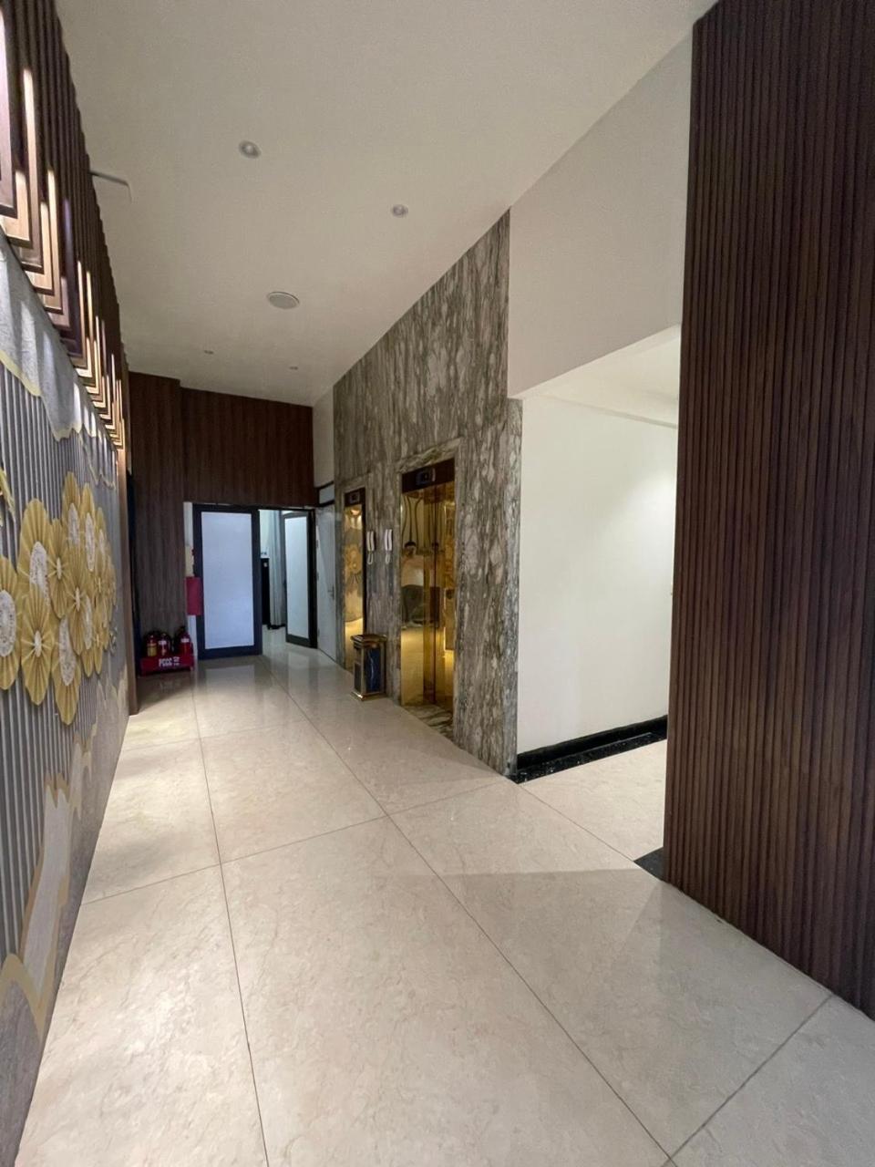 Lotus Hotel & Apartment Haiphong Exterior foto